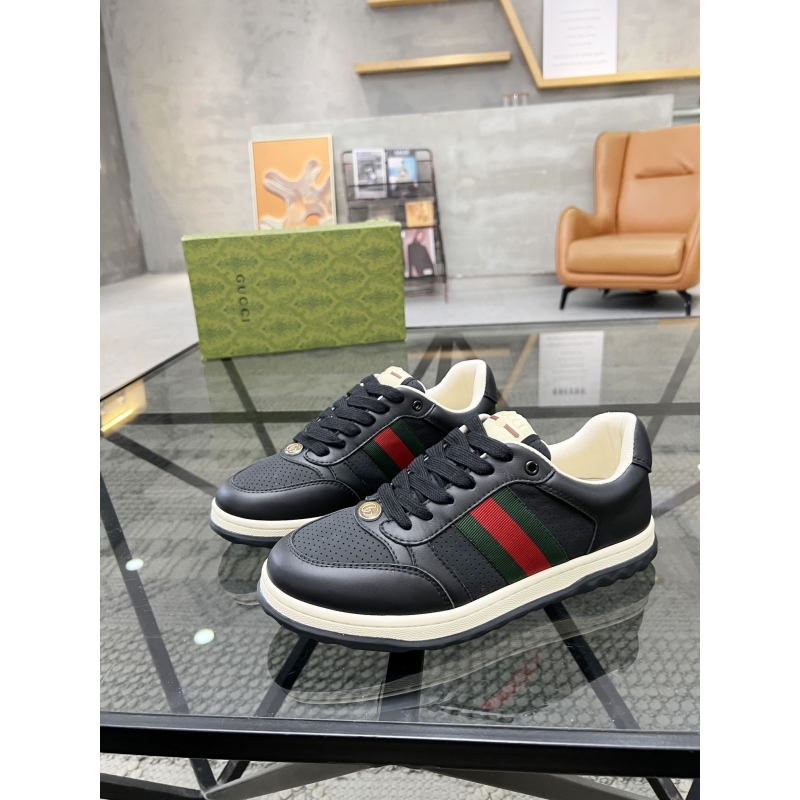 G*u*i casual shoes